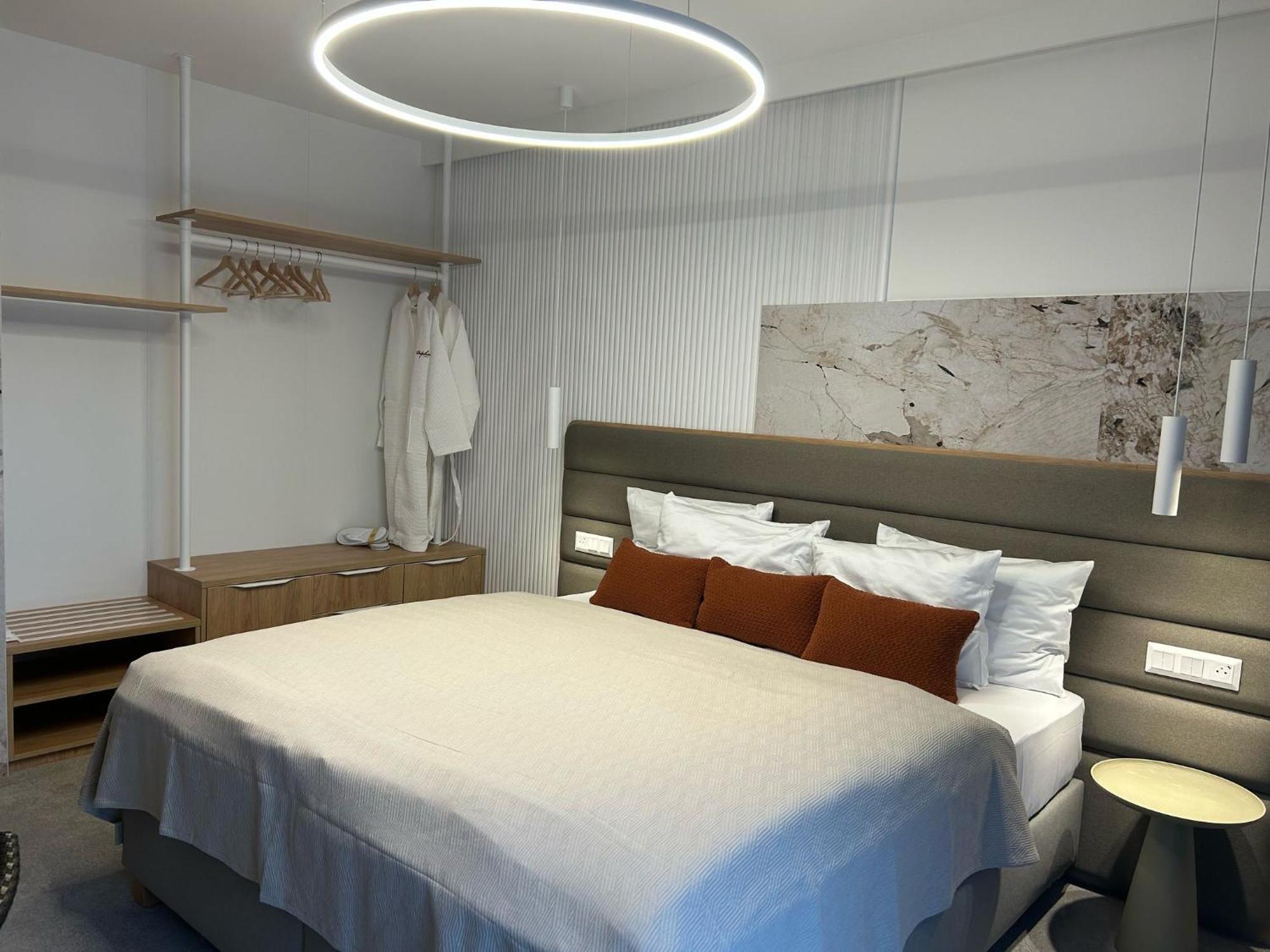 Hotel Dolphin - Adult Friendly Senec Exterior foto